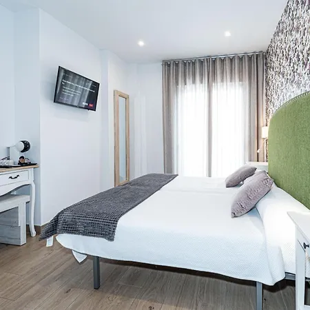 Boutique Aurora Guest house 3*