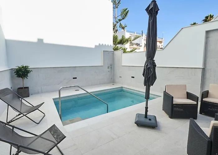 Guest house Boutique Aurora 3*