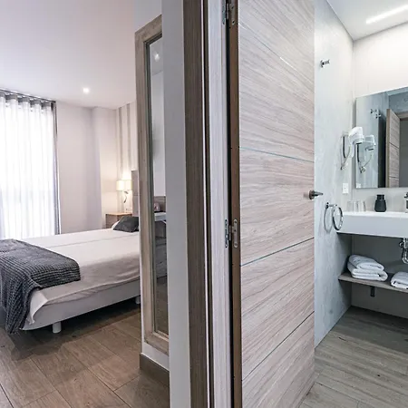 Πανσιόν Boutique Aurora Nerja