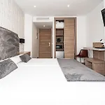 Boutique Aurora Нерха